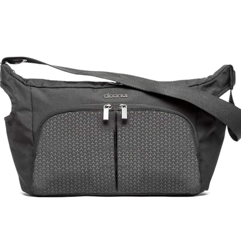 Black Doona Essentials Stroller Bag & Olive Vehicle Seat Protector - Medium